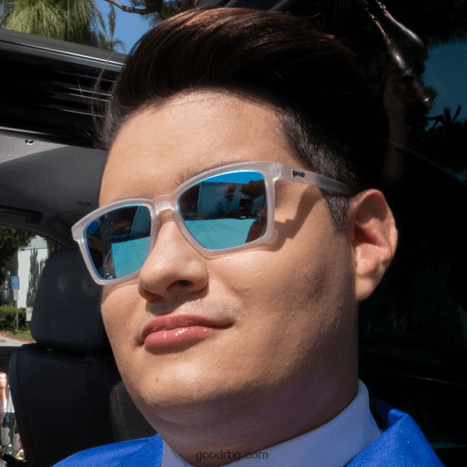 JTJ26476 предимство на средната седалка Goodr