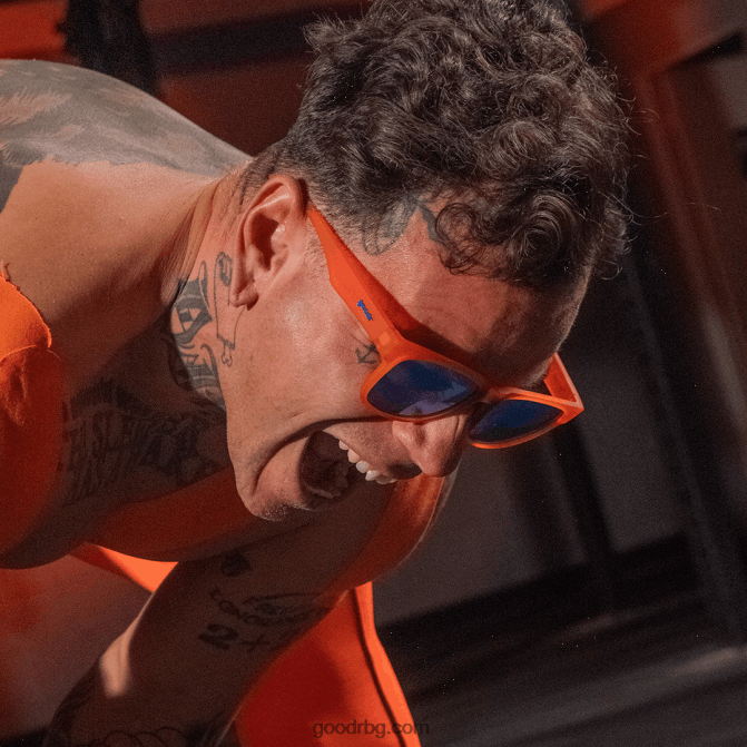 JTJ26469 този портокалов удар Goodr