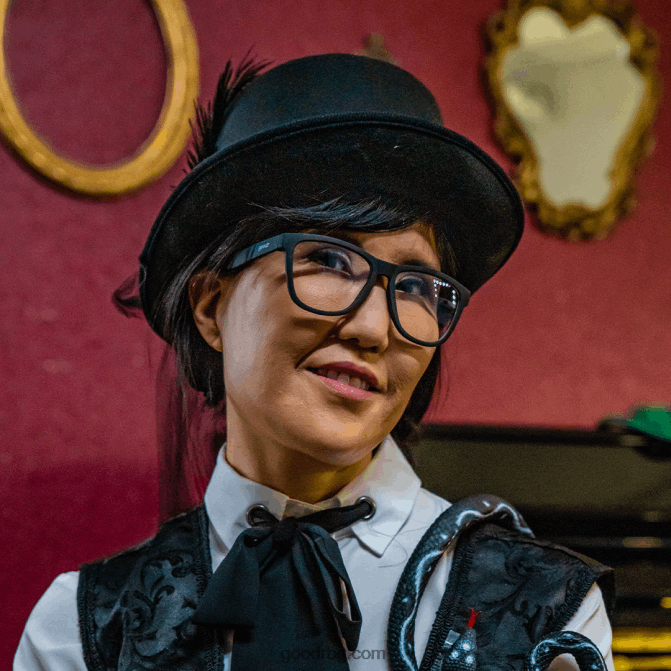 JTJ26425 модерно змийско масло Goodr